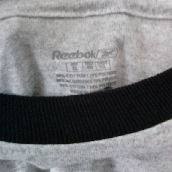 Men's  XL Panthers short sleeve tee shirt - Picture 4 of 4